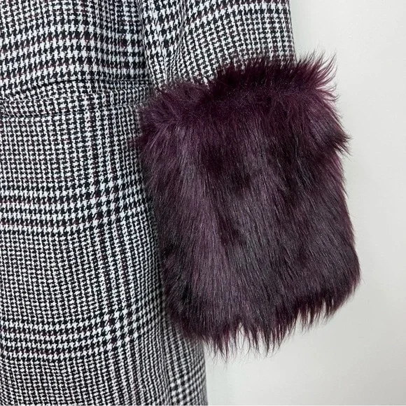 Club Monaco Wool Plaid Starella Coat Faux Fur Sleeve Trim M - Picture 6 of 12